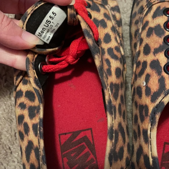 Leopard Vans - Picture 2 of 3